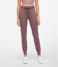 Load image into Gallery viewer, Workout Sweatpants 6
